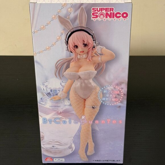 Super Sonico Figure BiCute Bunnies Pearl White ver. USA SHIP - Picture 3 of 4